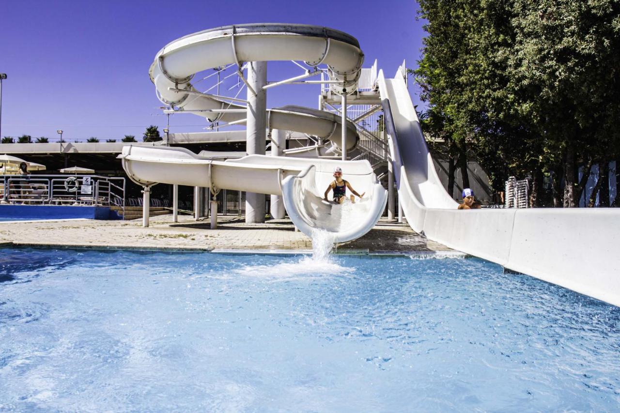 Villaggio Lido D'Abruzzo Roseto Degli Abruzzi Dış mekan fotoğraf